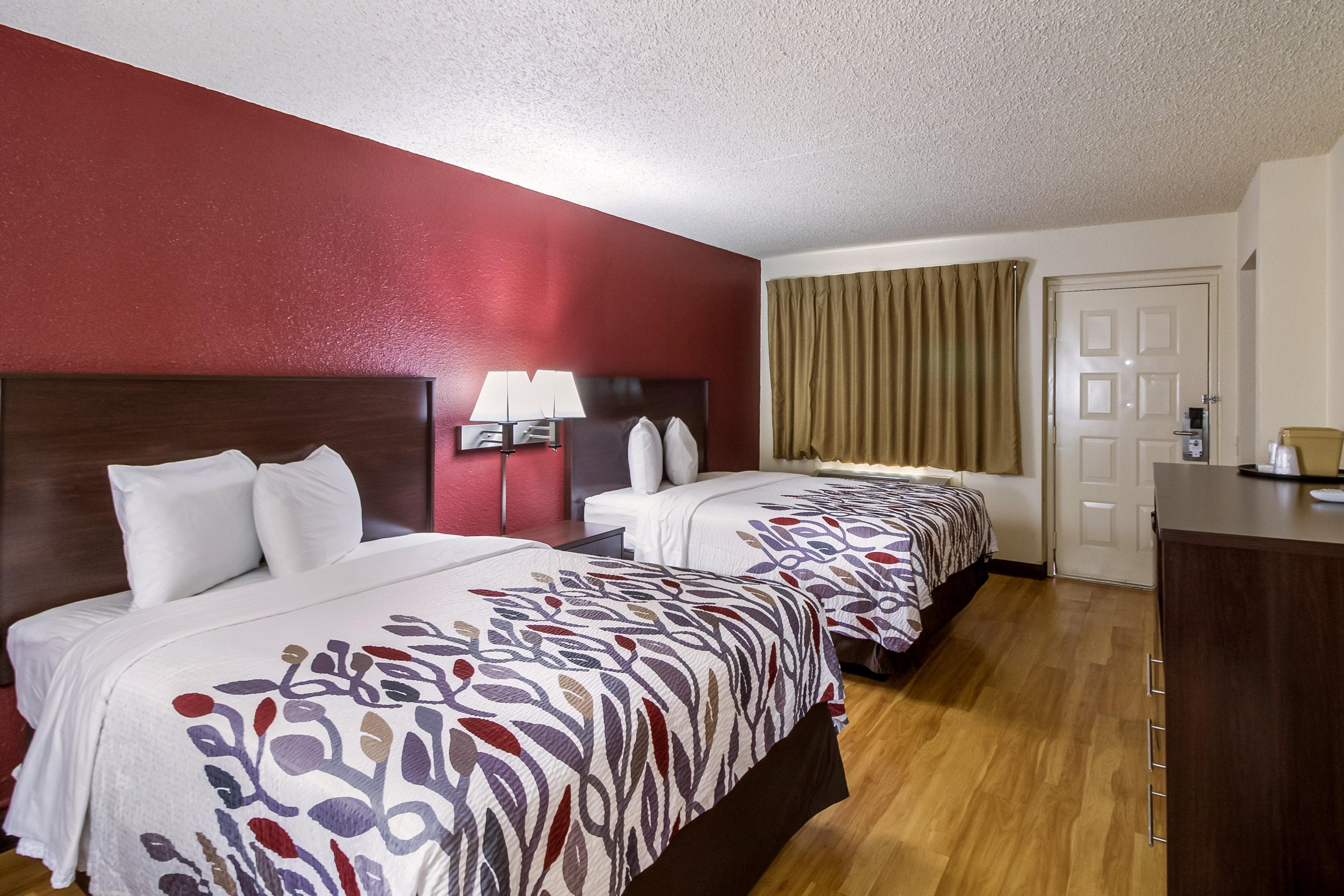 Red Roof Inn Houston East I-10 Bagian luar foto